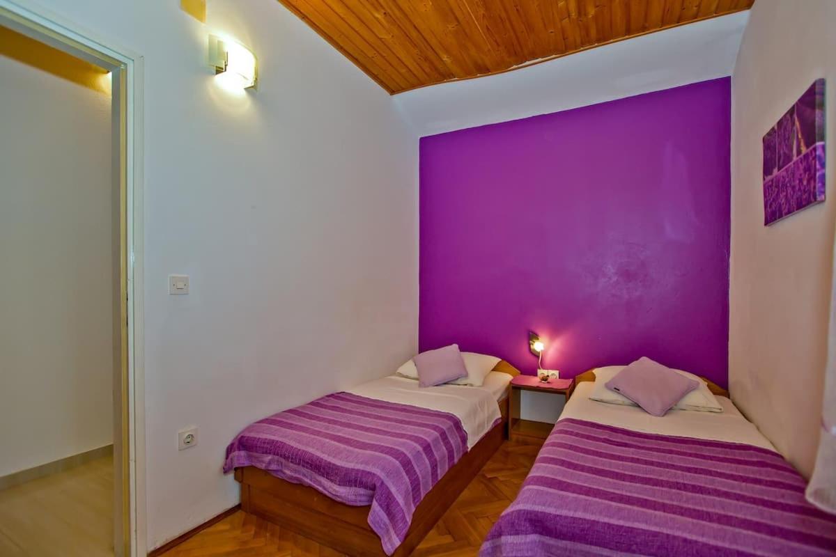 Villa Mateljan Zastrazisce ภายนอก รูปภาพ