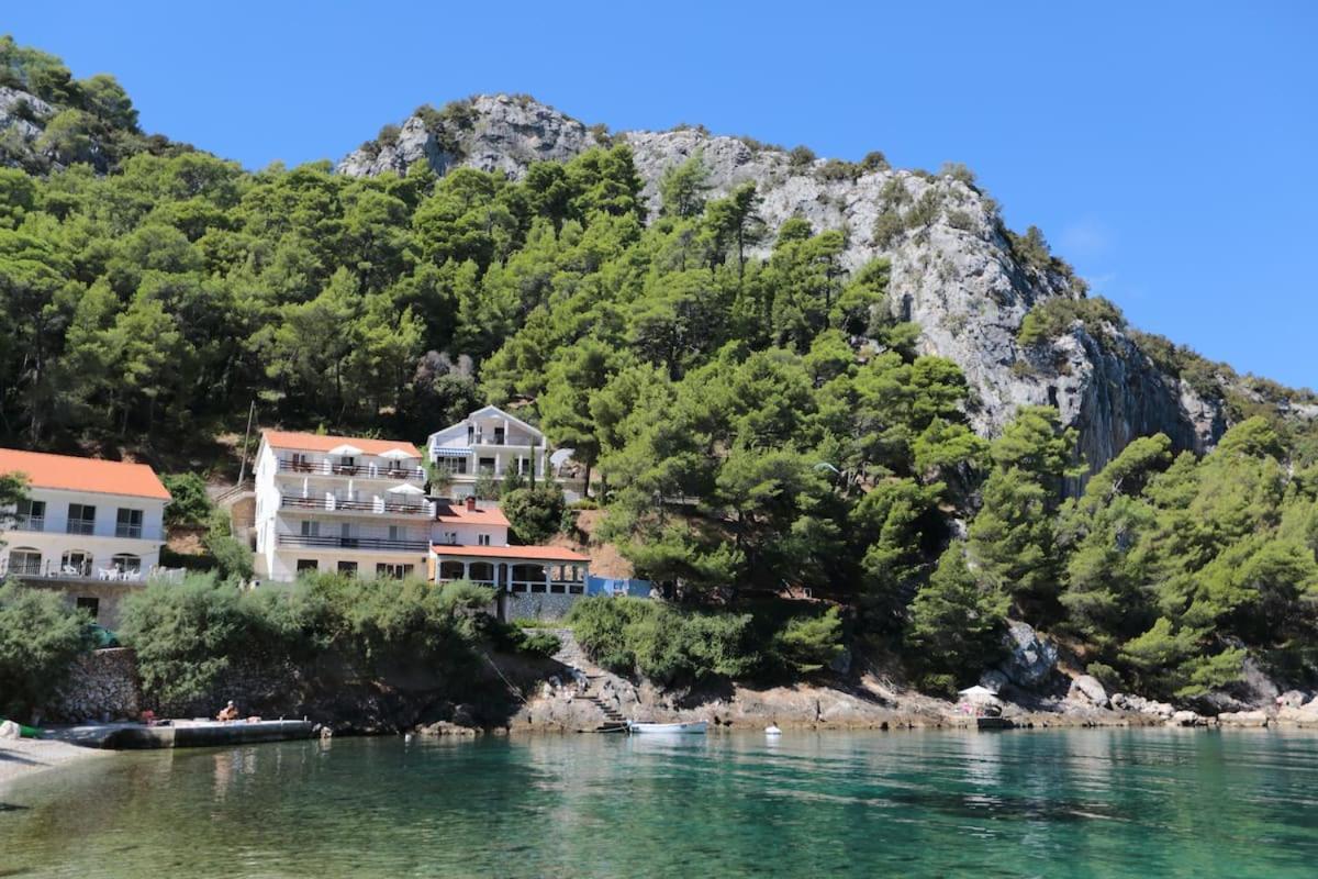 Villa Mateljan Zastrazisce ภายนอก รูปภาพ