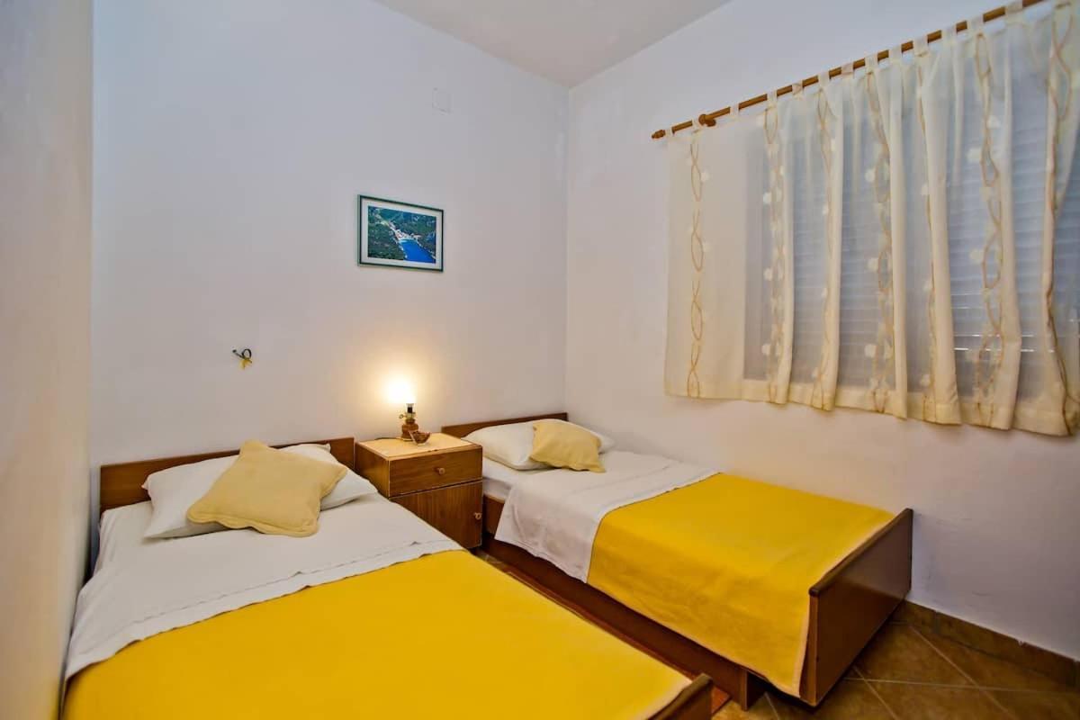 Villa Mateljan Zastrazisce ภายนอก รูปภาพ