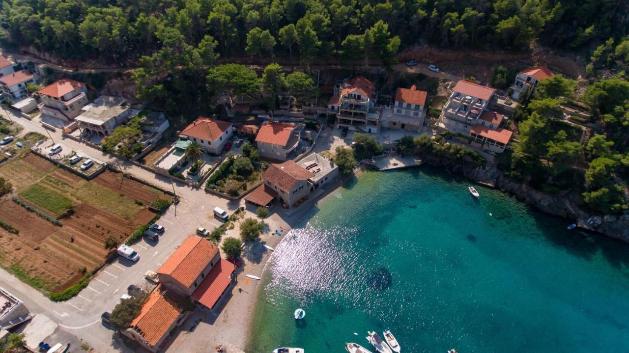 Villa Mateljan Zastrazisce ภายนอก รูปภาพ